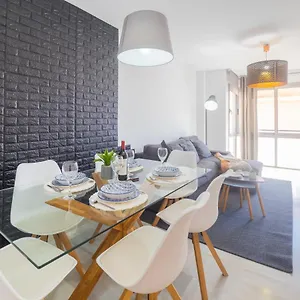 Paseo De La Salud - Homeabroad Apartamento Málaga